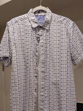 Robert Graham Men’s Short Sleeve White Button-Up Shirt with Blue Geometric Print